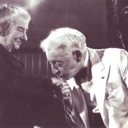 1974 - ראש הממשלה גולדה מאיר עם הפסנתרן ארתור רובינשטיין 